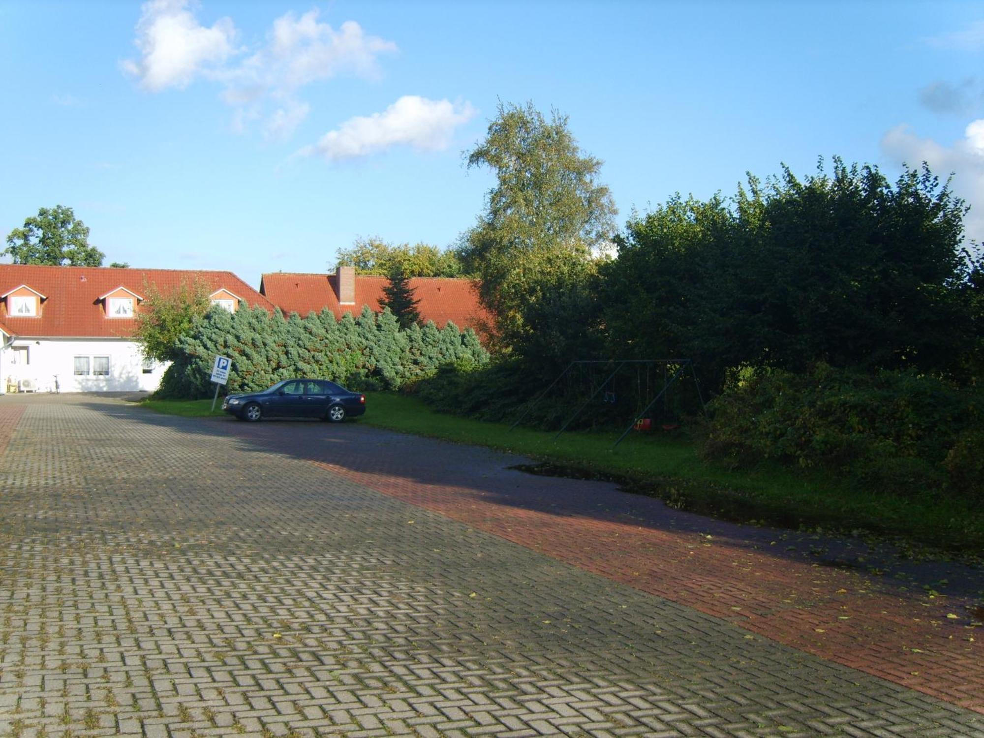 Hotel-Garni "Hof Von Hannover" Wittmund Extérieur photo
